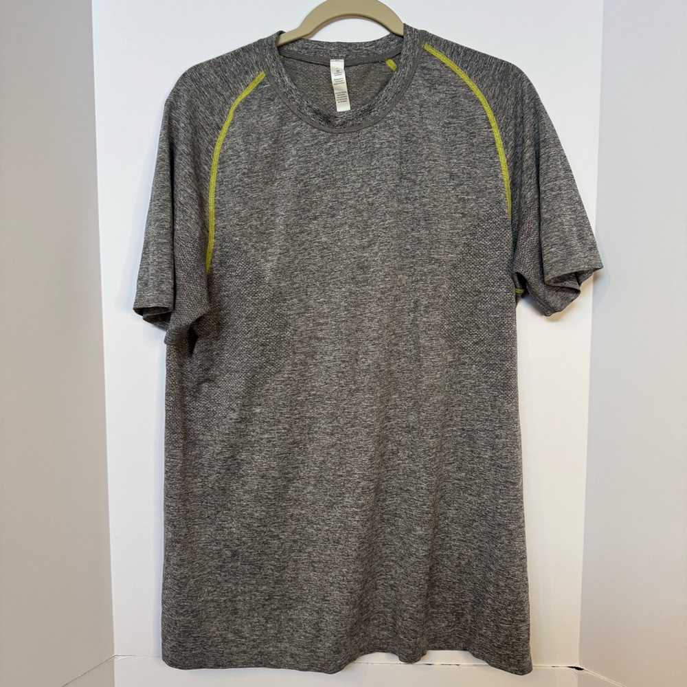 Lululemon Gray Short Sleeve Shirt